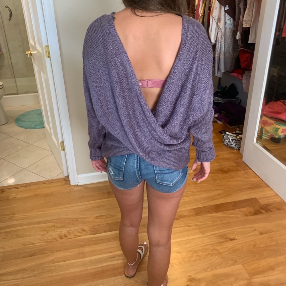Criss-Cross back Sweater